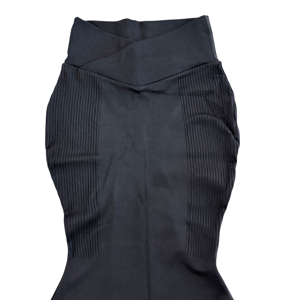 Halara Mermaid Bodycon Ribbed Midi Skirt Size M Black Pull-on Chic Minimalist - Picture 4 of 10